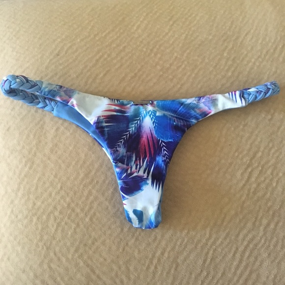 kokoh bikini Other - 🧜🏼‍♀️ Tropical bikini bottoms. Tan your bum!